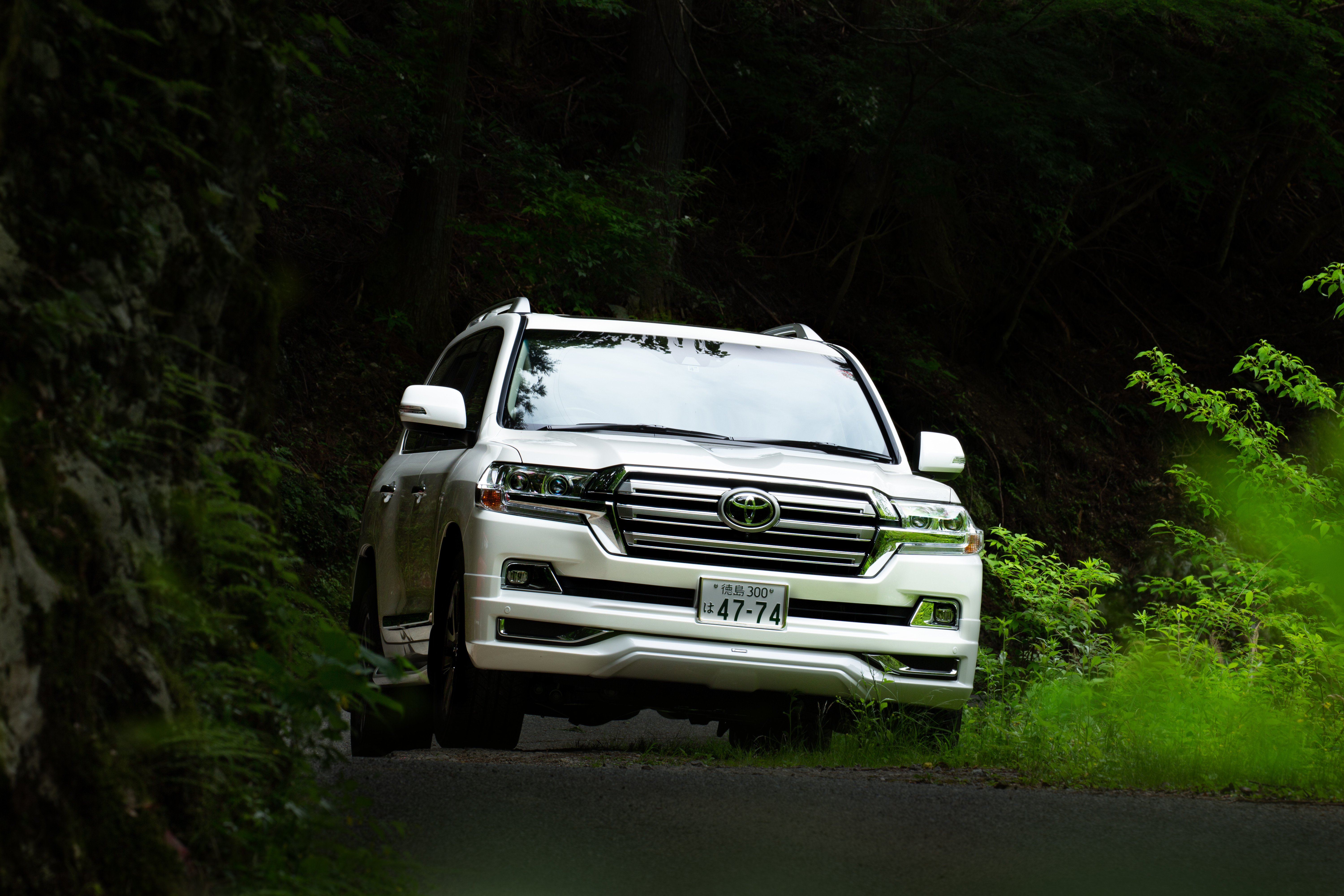 LAND CRUISER | 徳島トヨタ自動車株式会社