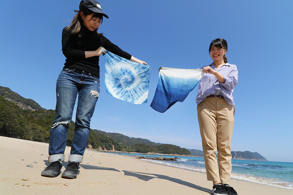 永原レキ　藍染体験