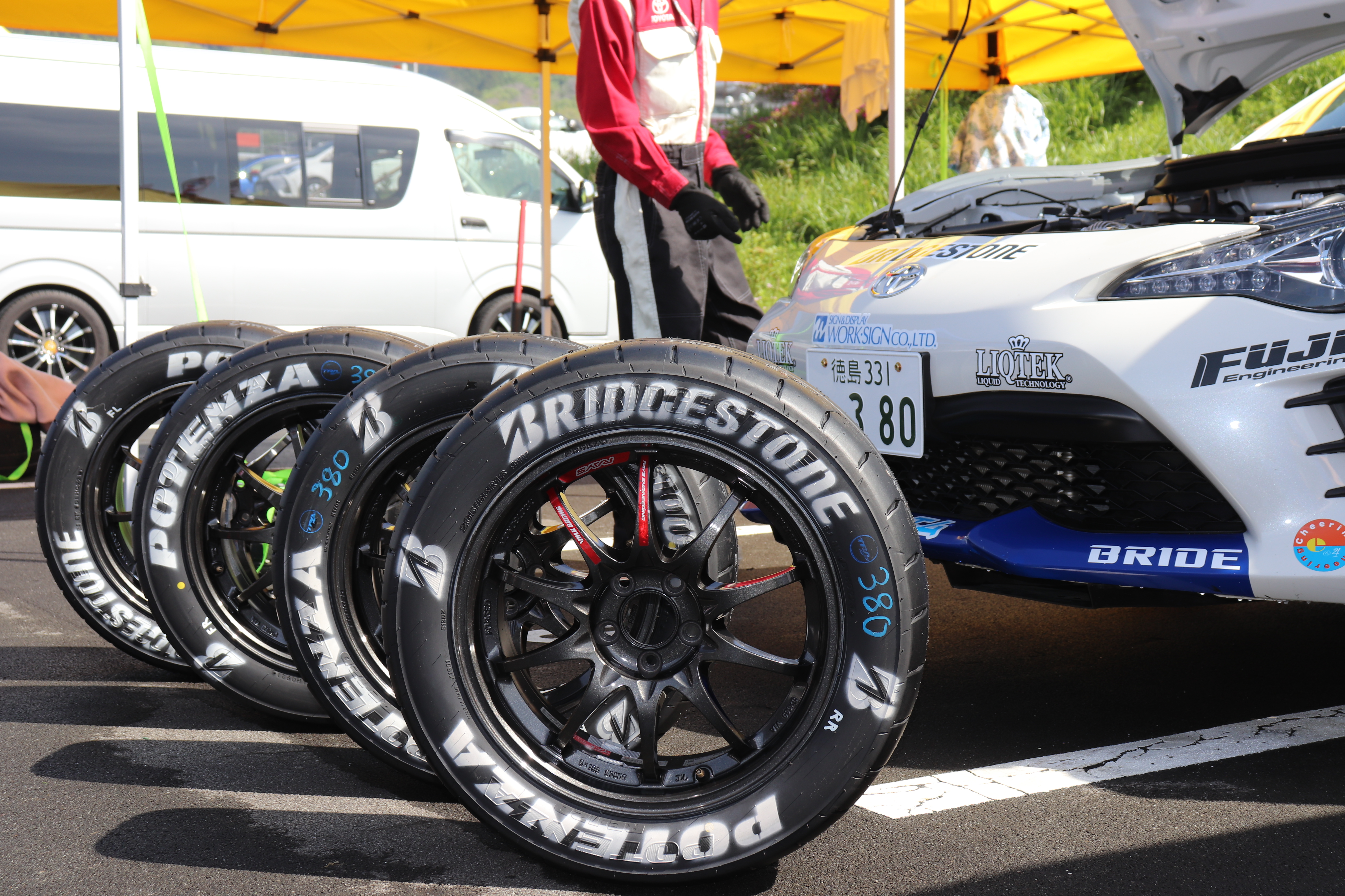 徳島トヨタレーシング2021 | 徳島トヨタ自動車株式会社