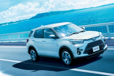 Z(ハイブリッド・2WD)